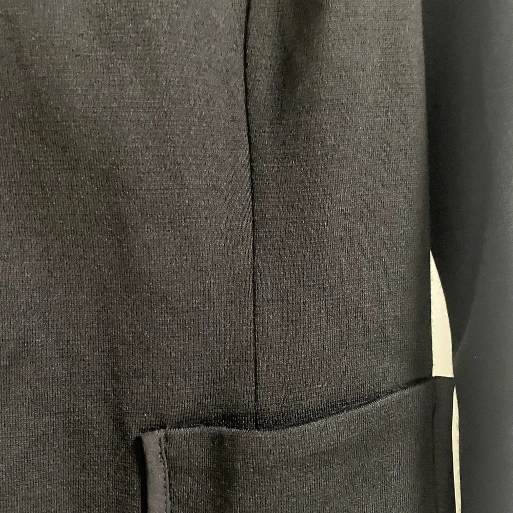 St John Caviar Black Jacket - Picture 6 of 9